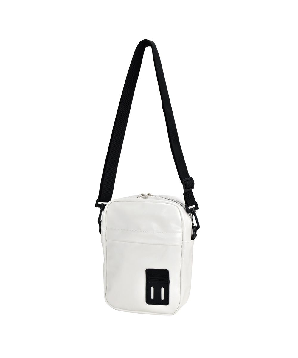 ランナー RUNNER アヴェンチュラ ショルダーバッグ ボックスショルダー 男女兼用 ユニセックス 小さめ PUレザー スマホ/iPhone収納 カジュアル ストリート