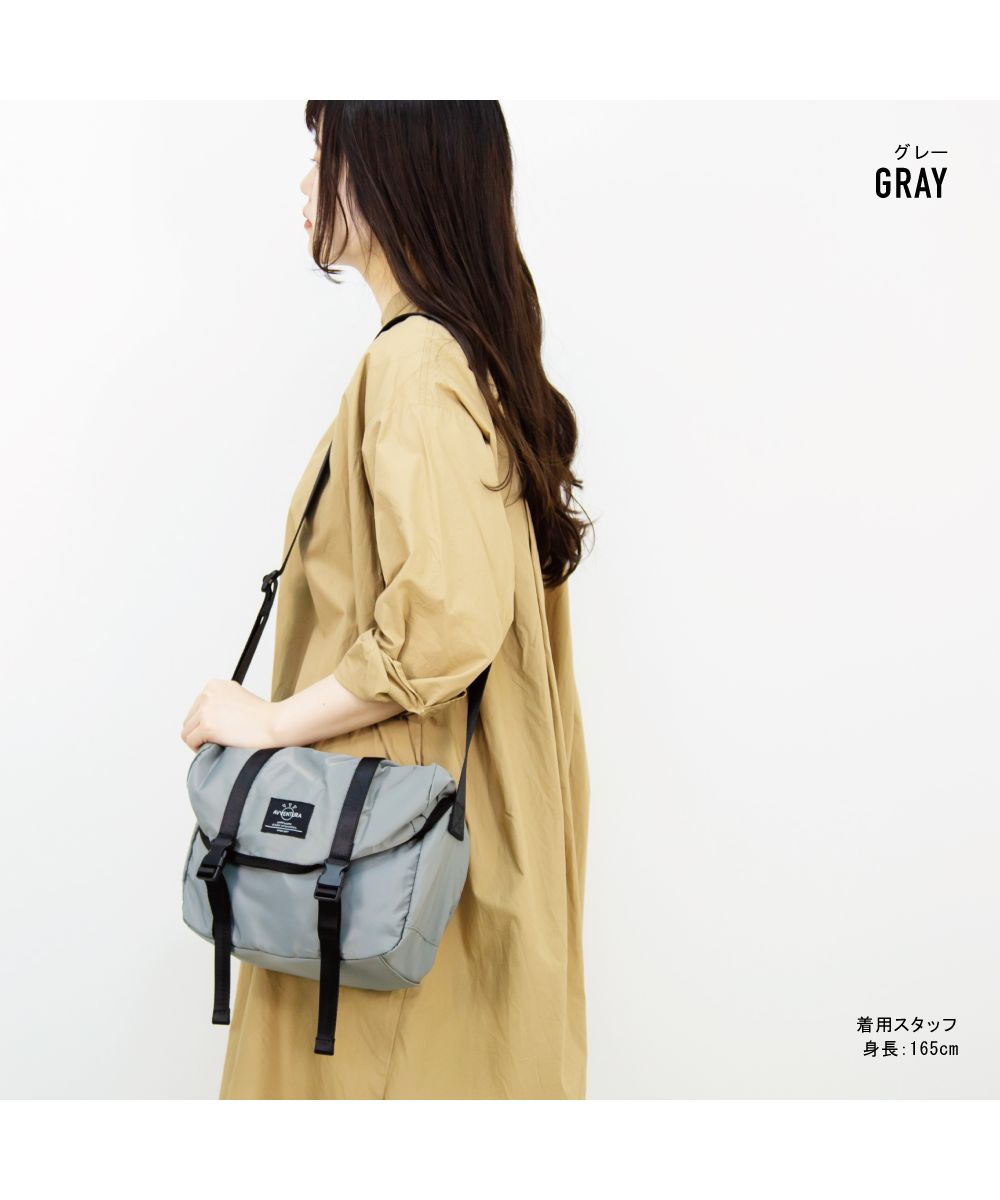 ランナー RUNNER アヴェンチュラ ショルダーバッグ 男女兼用 ユニセックス 大きめ ナイロン シンプル 取り出しやすい カジュアル ストリート 大人 レディース 女子