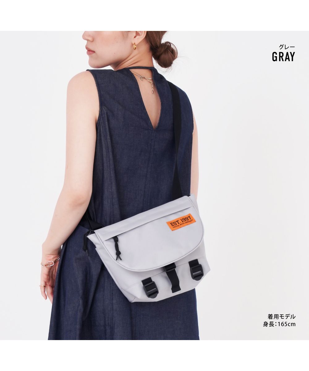 ランナー RUNNER アヴェンチュラ ショルダーバッグ メッセンジャーバッグ 斜め掛け 肩掛け シンプル 撥水素材 大人 女性 男性 男女兼用 大学生 高校生 女子 アウトドア カジ