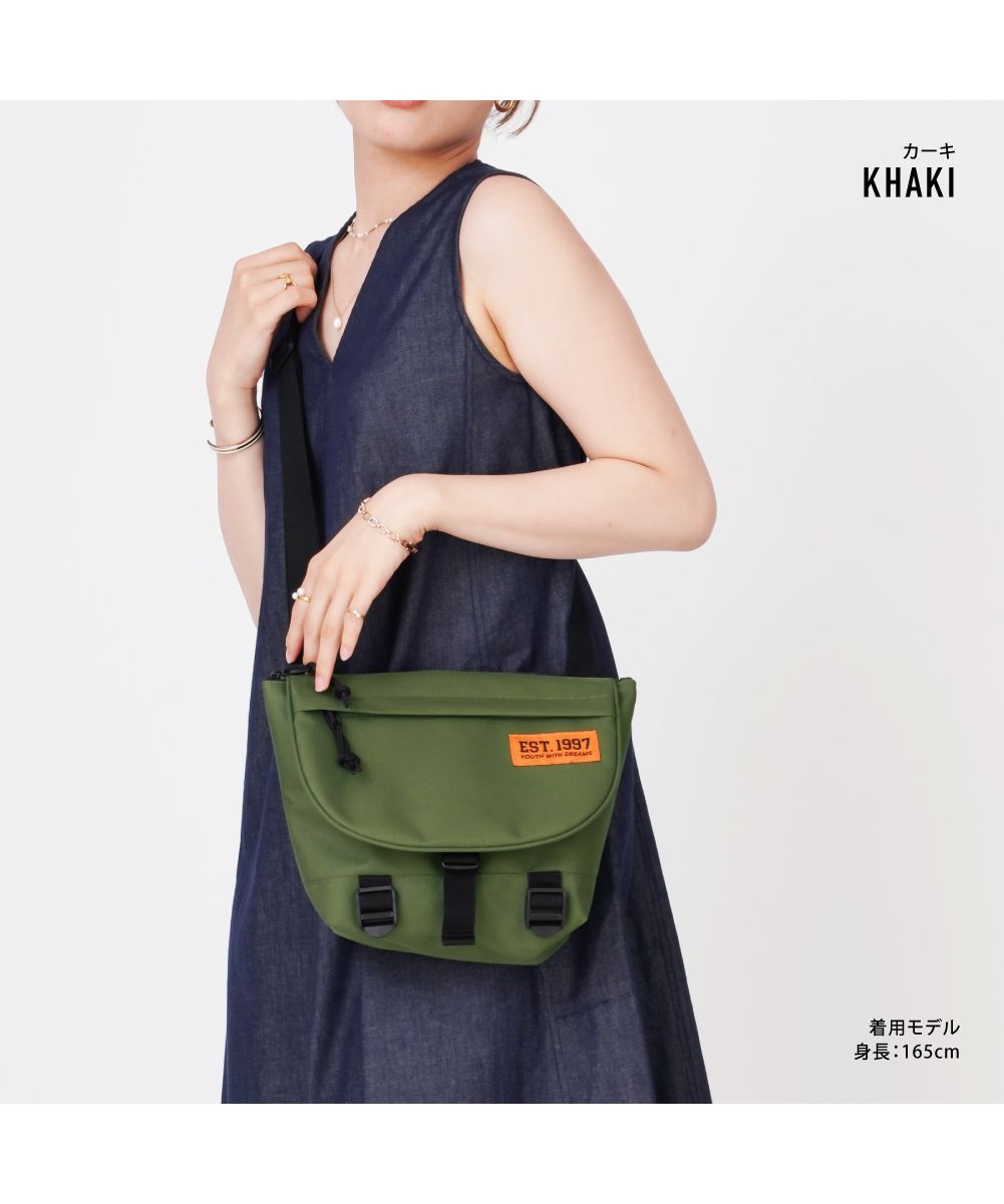 ランナー RUNNER アヴェンチュラ ショルダーバッグ メッセンジャーバッグ 斜め掛け 肩掛け シンプル 撥水素材 大人 女性 男性 男女兼用 大学生 高校生 女子 アウトドア カジ