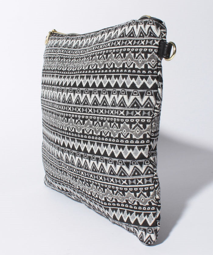 ランナー RUNNER エリー ショルダーバッグ ミニショルダー サコッシュ レディース 女子ファスナー ジャガード ファスナー付き ポーチ カジュアル ストリート