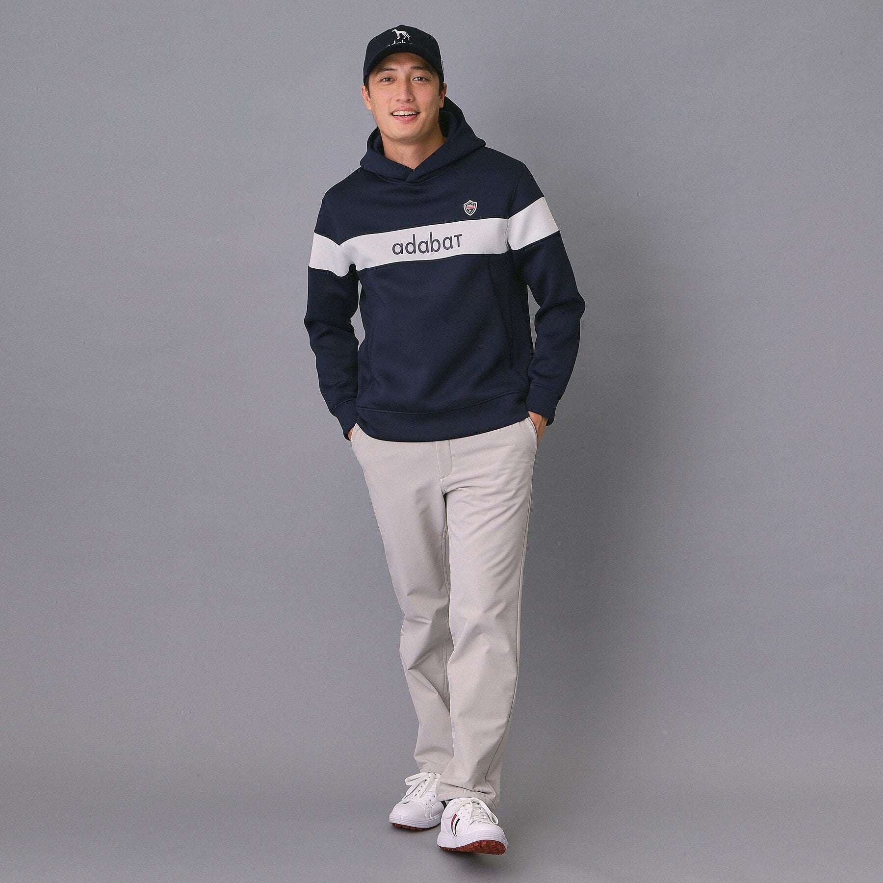 アダバット adabat 【新レーベル ADABAT NAVY】ブロッキングラインロゴフーディー (グレー(012)) グレー(012)