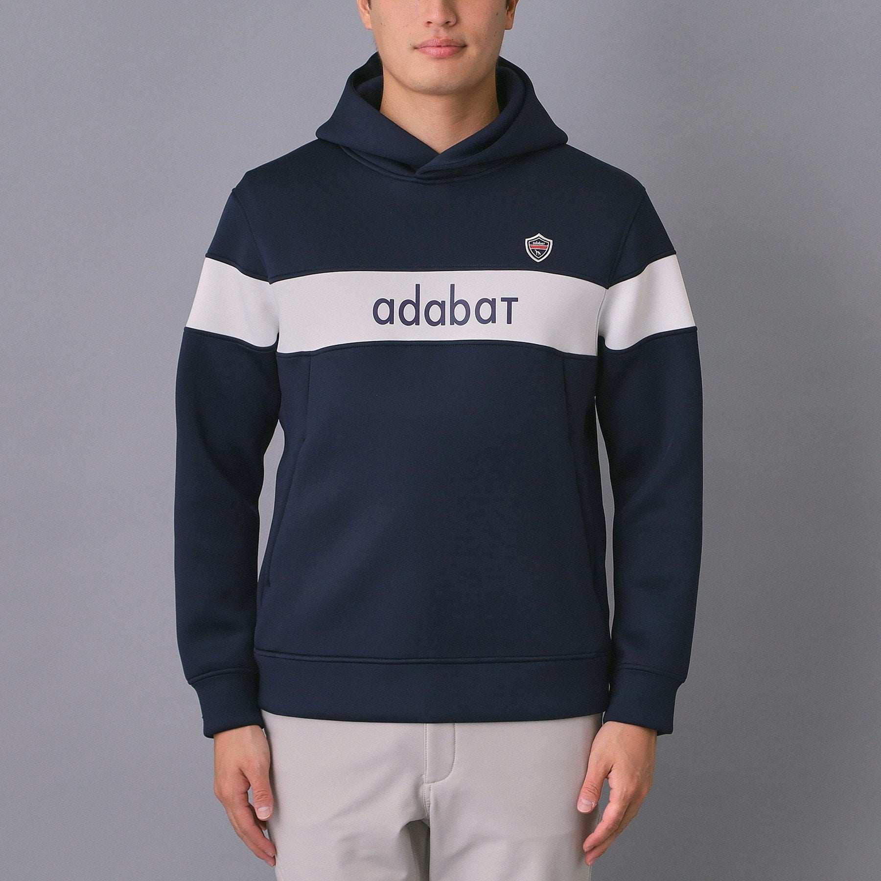 アダバット adabat 【新レーベル ADABAT NAVY】ブロッキングラインロゴフーディー (グレー(012)) グレー(012)