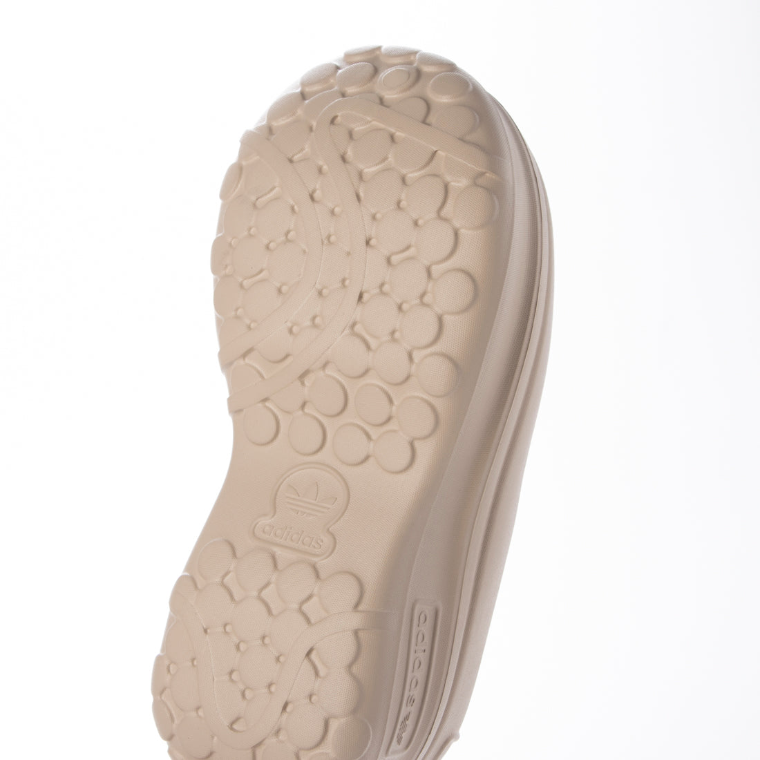 アディダス adidas adidas ADIFOM STAN SMITH MULEアディフォーム スタンスミス ミュール W Wander Tarpワンダータープ/ワンダータープ/コアブラック【IE7052】 (Wander Tarp) Wander Tarp