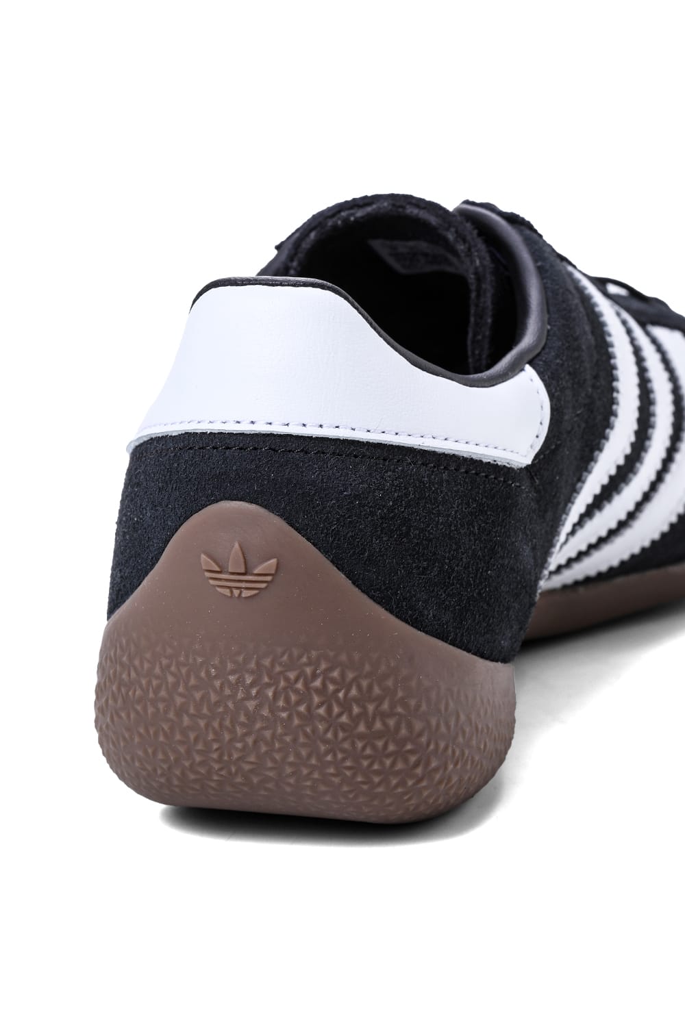 アディダス adidas HANDBALL SPEZIAL LO PRO W (Black × White × Gold Metallic) Black × White × Gold Metallic