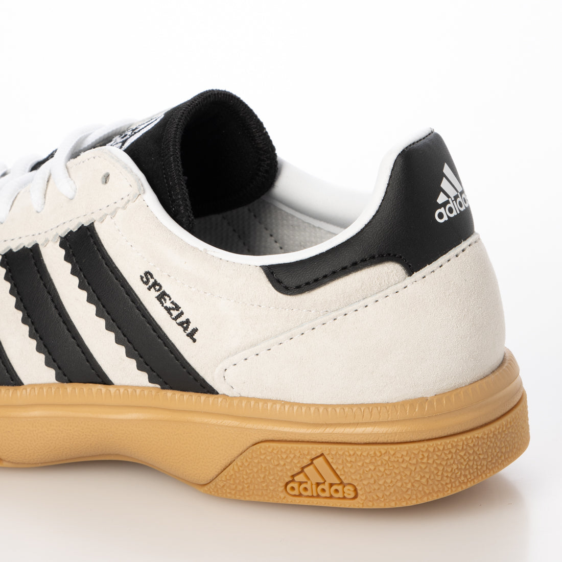 アディダス adidas HB SPEZIAL(ハンドボールスペツィアル) KJ3700 ロープロファイルスニーカー (ホワイト/ブラック) ホワイト/ブラック
