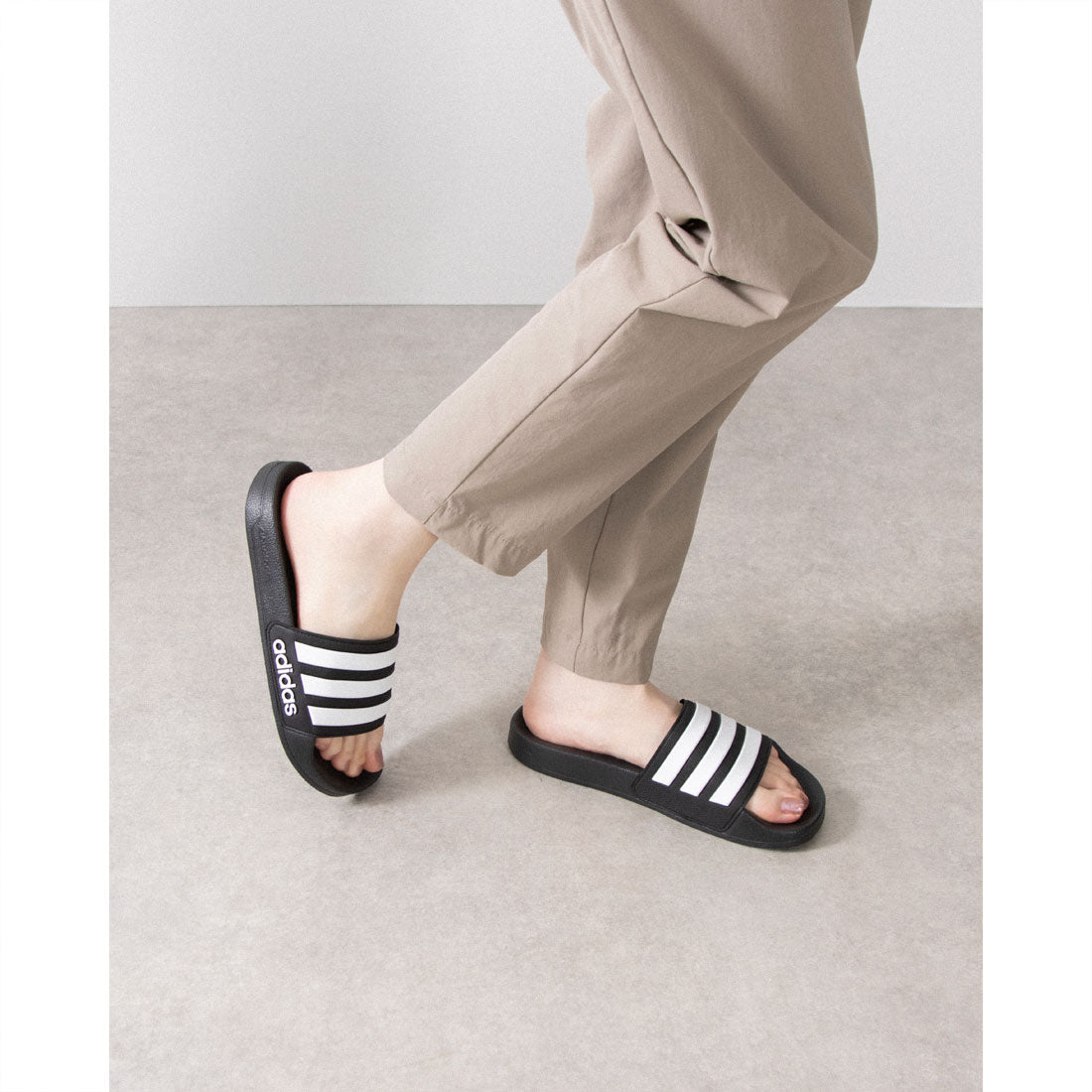 adidas ADILETTE SHOWER U GZ5922