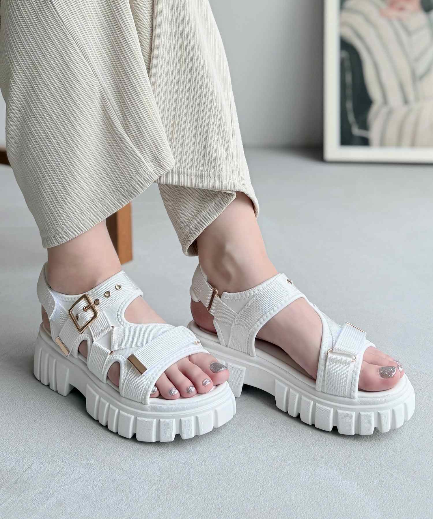 アドット adottona 【厚底】ベルクロスポーツサンダル (WHT) WHT