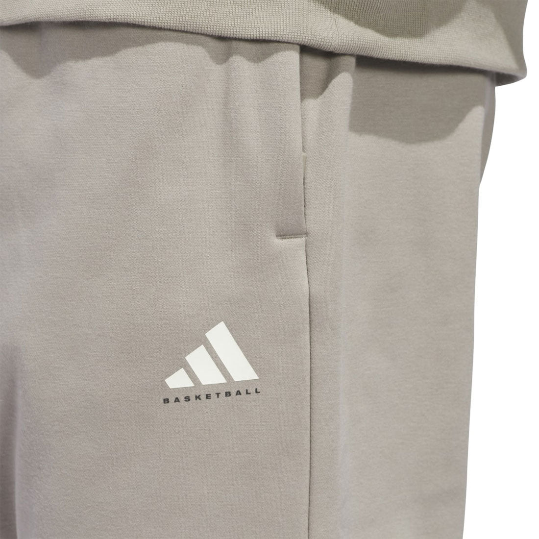 アディダス オリジナルス adidas Originals adidas BASKETBALL FLEECE JOGGER(アディダス バスケットボール フリースジョガー(ジェンダーニュートラル)) (Putty Beige) Putty Beige