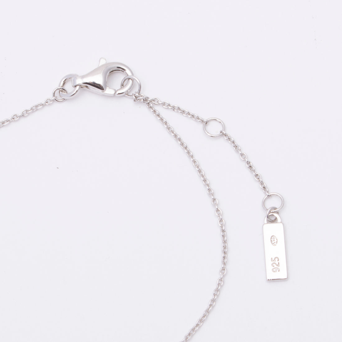 アガタ パリ AGATHA PARIS MOPA LOVAブレスレット、ハート、ホワイトマザーオブパール (ホワイトマザーオブパール) ホワイトマザーオブパール