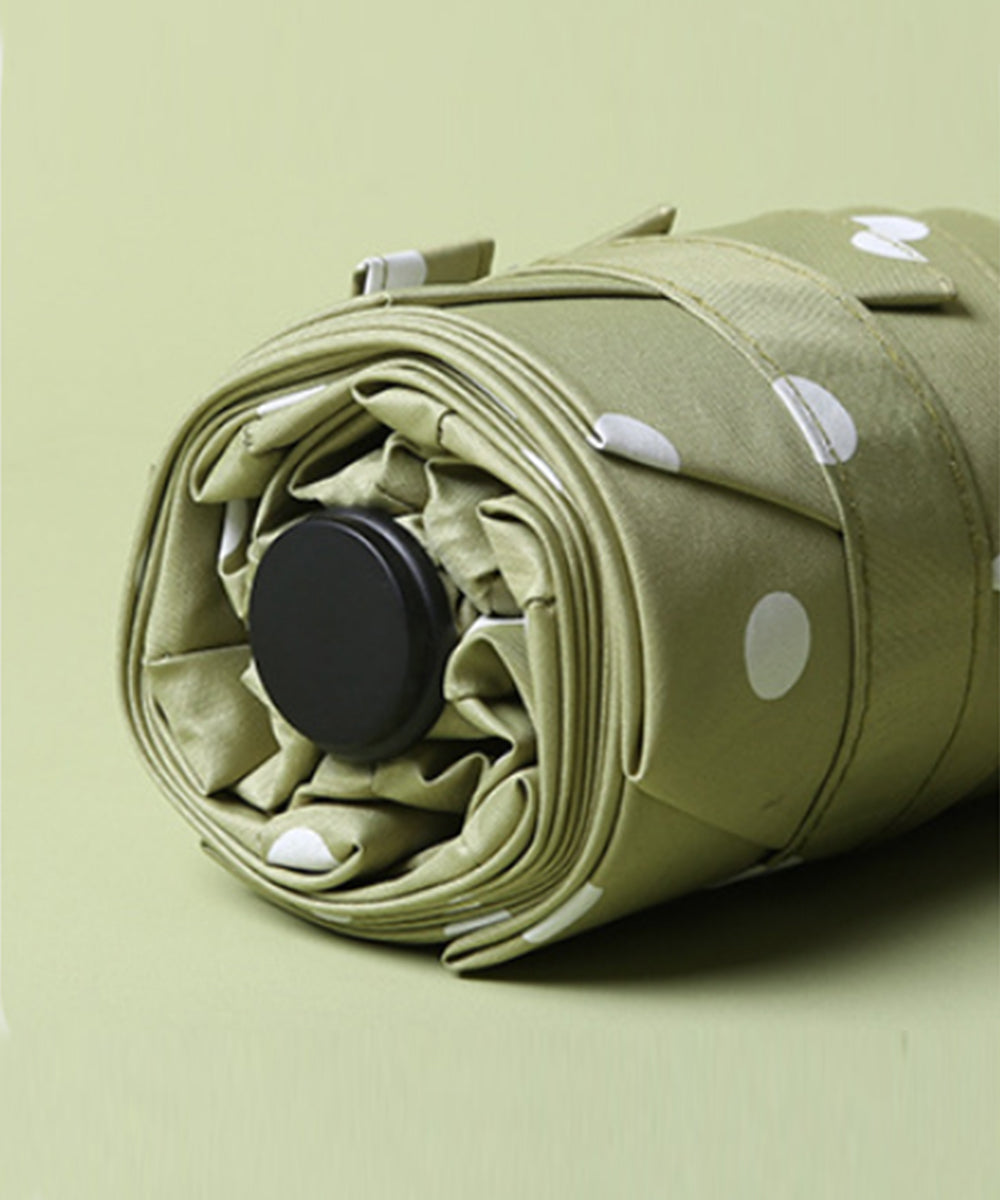 アイモハ aimoha 【大人気!おしゃれなドット柄 UVカット99% 晴雨兼用 18cm 超mini 折りたたみ傘】