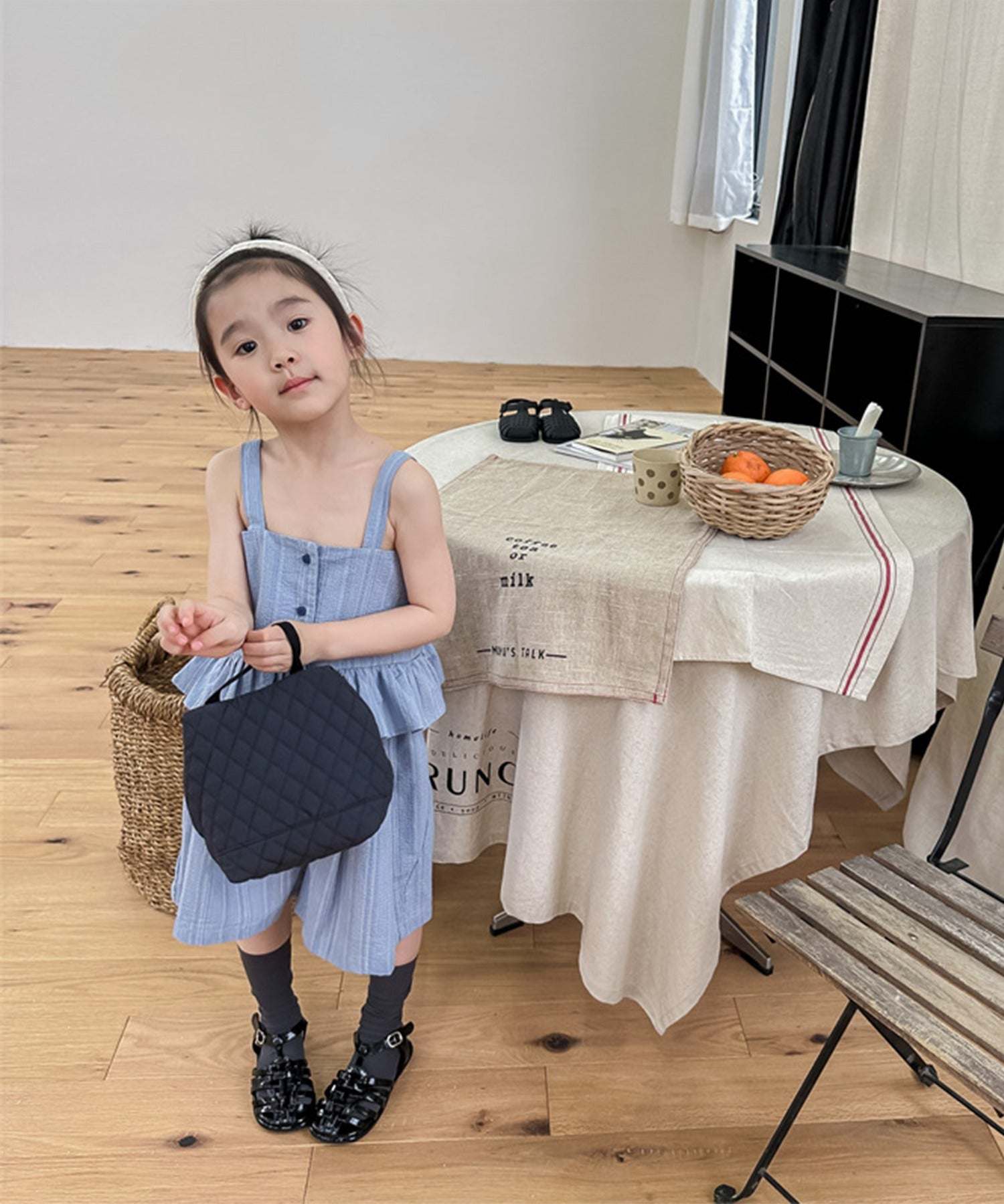 アイモハ aimoha 【aimohaーKIDSー】韓国子供服 無地裾フリルキャミソール+ショットパンツ セットアップ