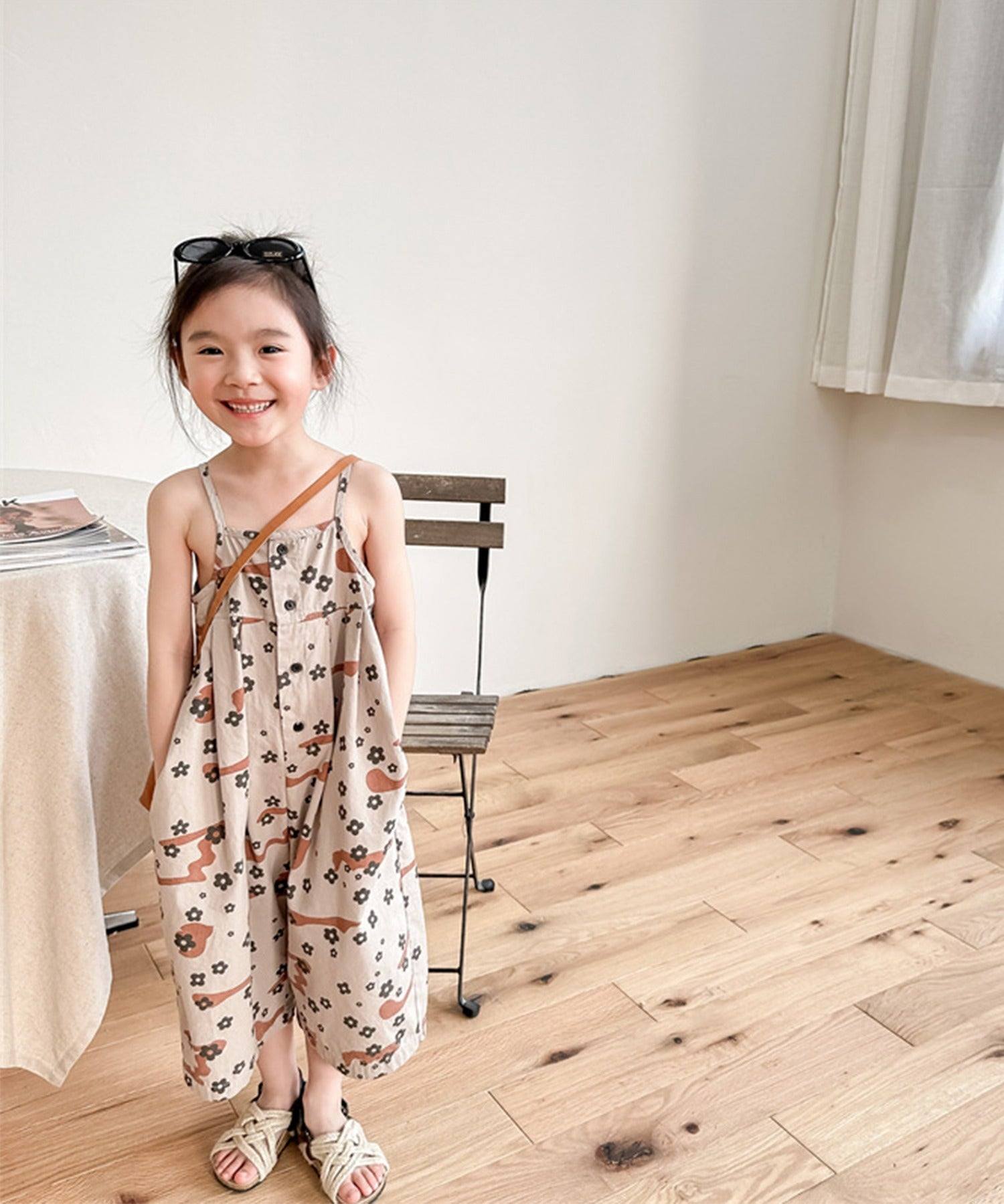aimoha 【aimoha-KIDS】 Korean children's clothing printed 7-minute length salopette