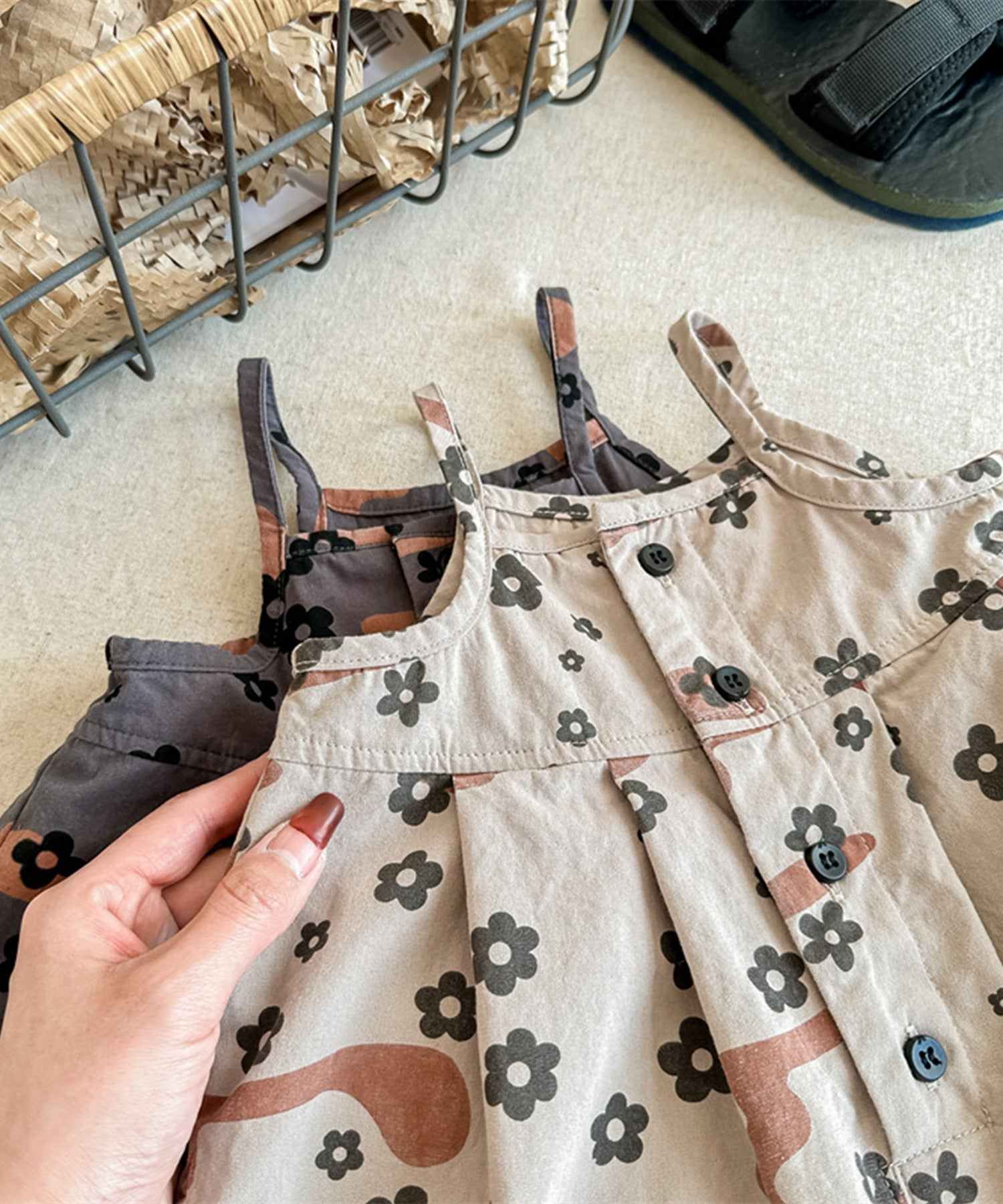 aimoha 【aimoha-KIDS】 Korean children's clothing printed 7-minute length salopette