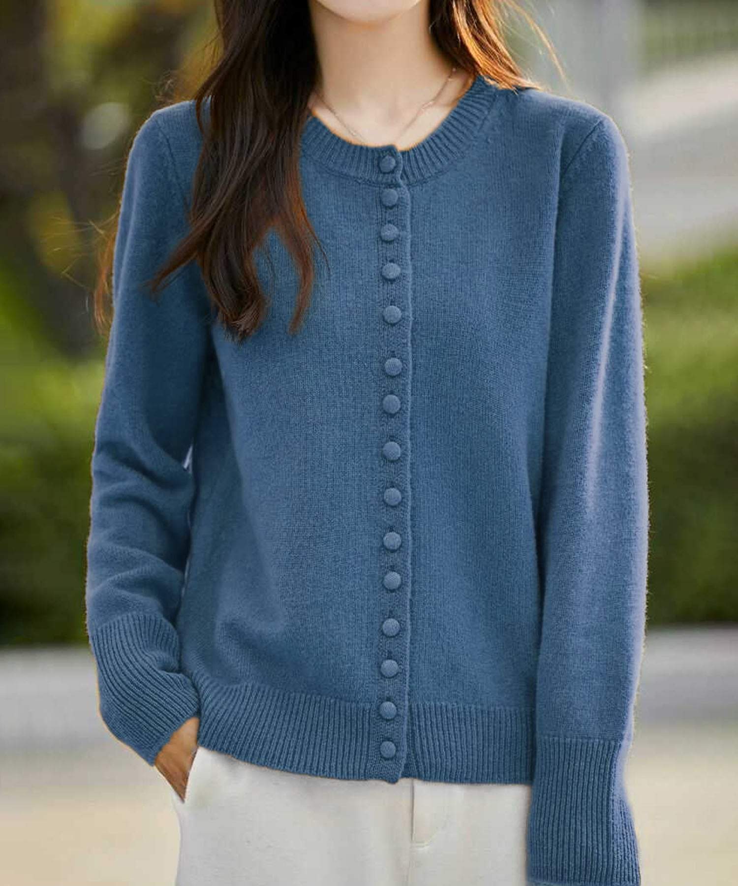 アイモハ aimoha aimoha -select-/マルチボタン クルーネックカーディガン (ブルー) ブルー