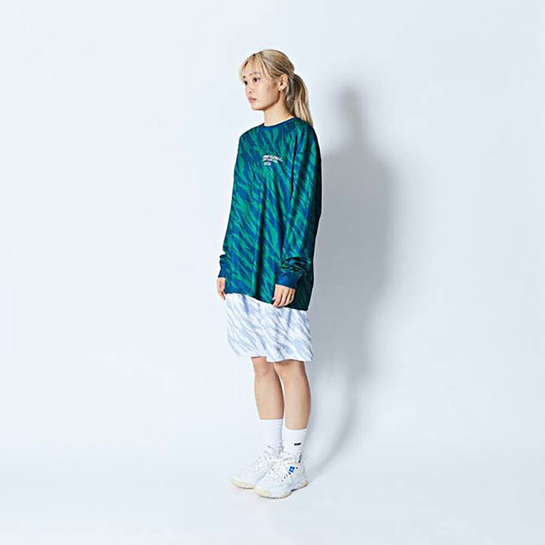 アクター AKTR AKTR BEAST CAMO A.L LOOSE L/S SP TEE(アクター ビーストカモ A.L ルーズ ロングスリーブ SP ティー) (GREEN) GREEN