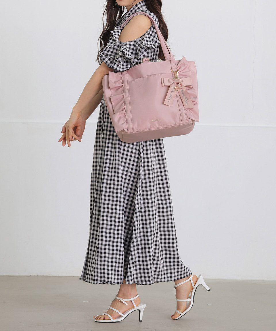 アルトローズ ALTROSE トートバッグ トート 大きめ 大きい 大容量 a4 A4 手提げ お稽古バッグ 仕切り キャリーオン 通学 フリル リボン りぼん ローズヒップ (ブラック) ブラック