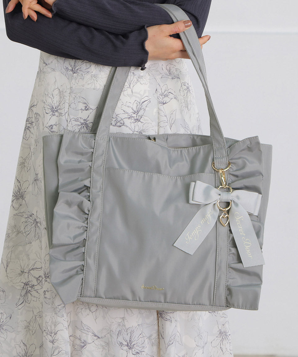 アルトローズ ALTROSE トートバッグ トート 大きめ 大きい 大容量 a4 A4 手提げ お稽古バッグ 仕切り キャリーオン 通学 フリル リボン りぼん ローズヒップ (ブラック) ブラック