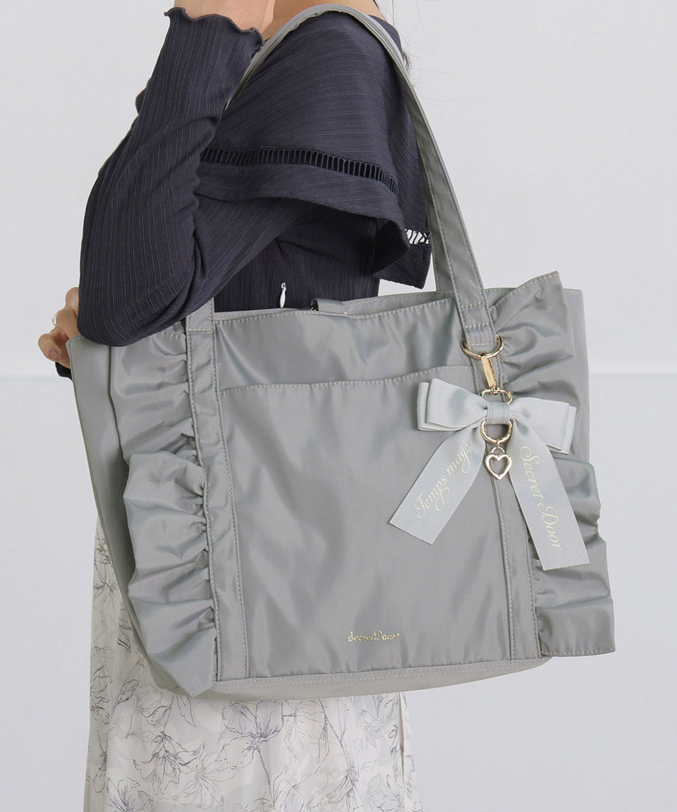 アルトローズ ALTROSE トートバッグ トート 大きめ 大きい 大容量 a4 A4 手提げ お稽古バッグ 仕切り キャリーオン 通学 フリル リボン りぼん ローズヒップ (ブラック) ブラック