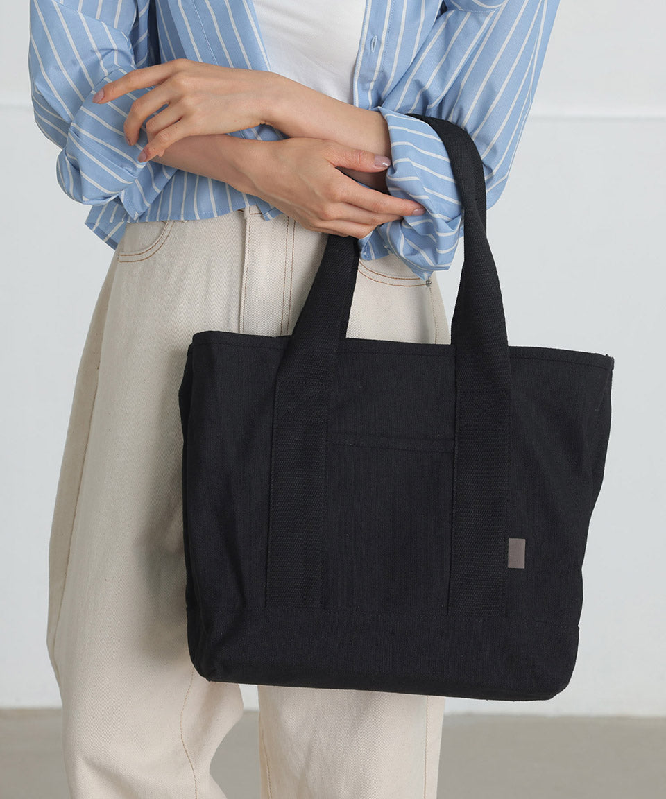 アルトローズ ALTROSE トートバッグ トート 大きめ 大容量 a4 A4手提げ 肩掛け 通勤 通学 多収納 レディース バッグ 仕切り 収納 整理整頓 ルーム (アイボリーブラック) アイボリーブラック