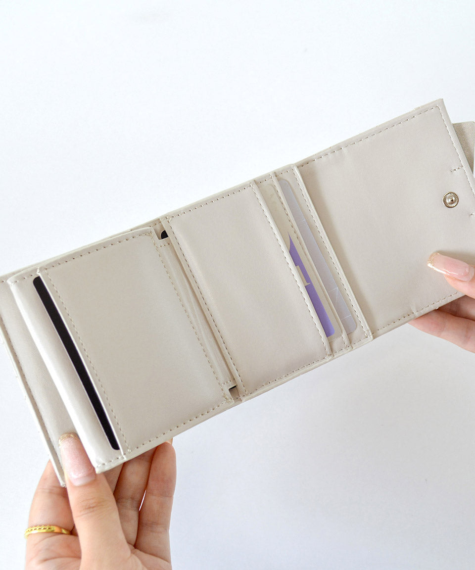 アルトローズ ALTROSE ボックスコイン 3ツ折財布 ミニ財布 キルティング リボン スタッズ プルーン