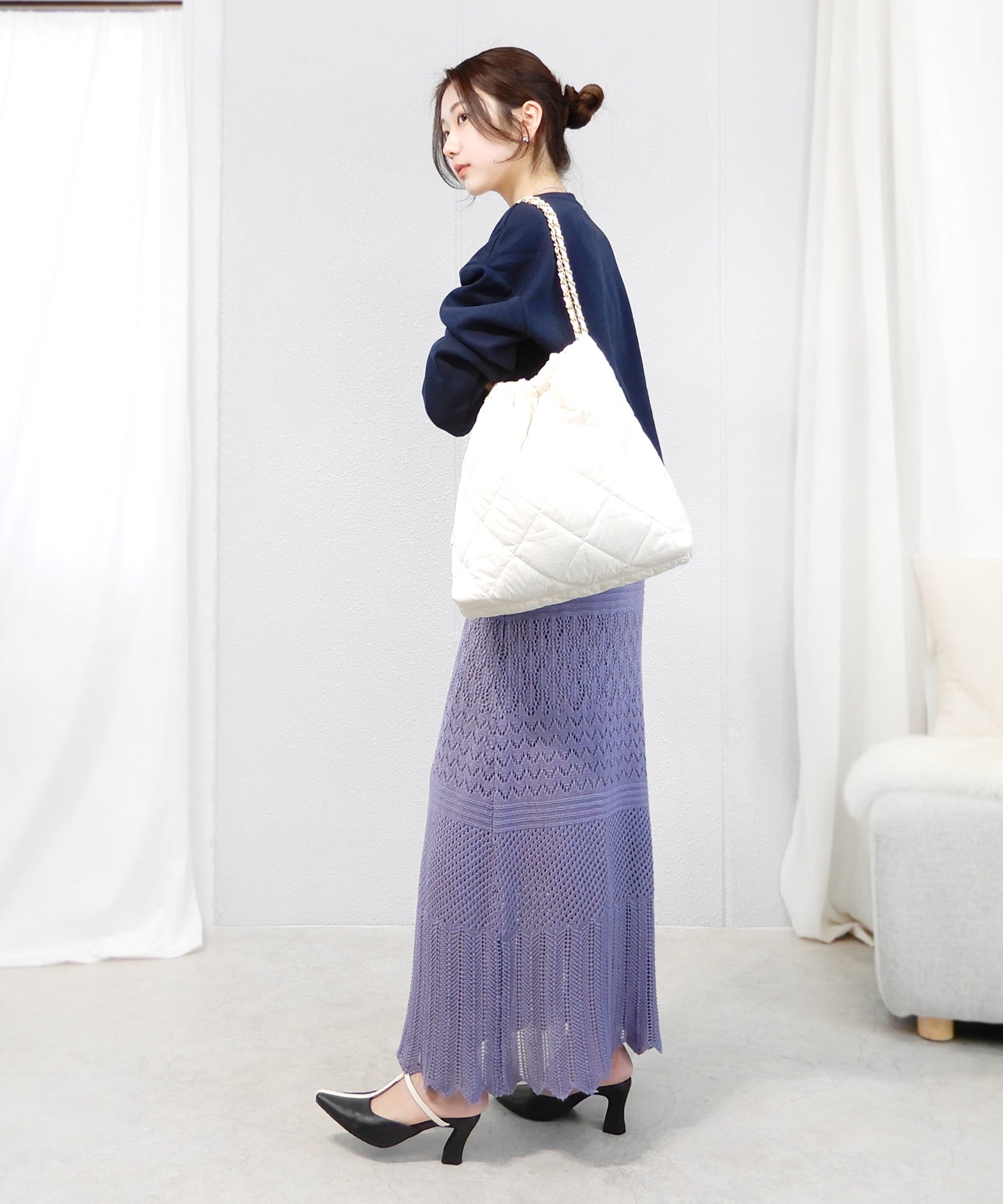 アララ alala フレアヒールTストラップミュール