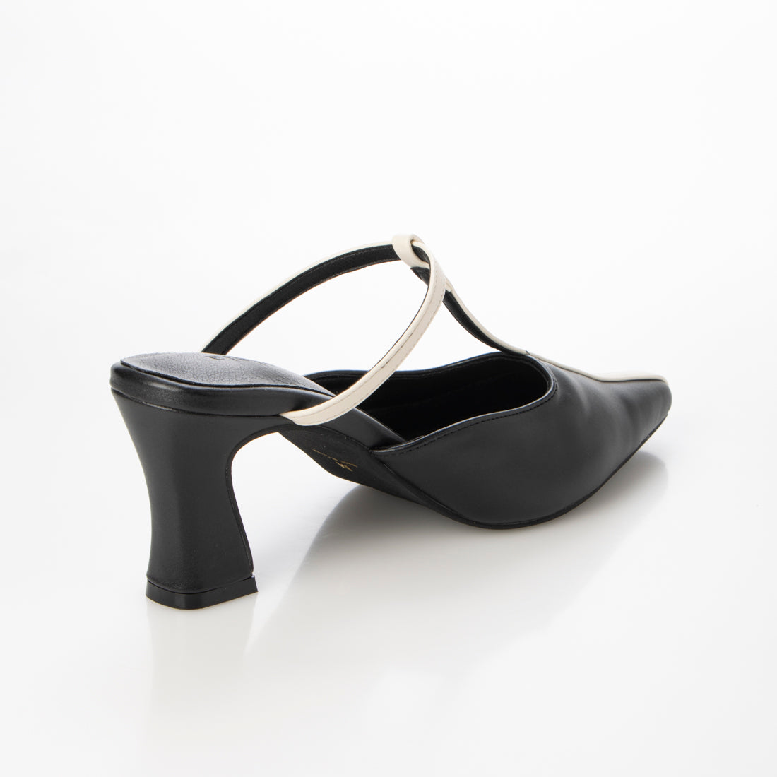 アララ alala フレアヒールTストラップミュール