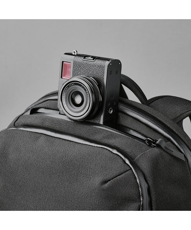 アルパカ ALPAKA 新商品/JALUX/アルパカ/elements backpack pro/エレメンツバックパックプロ/AXOFLUX/16インチPC/26L【elem-bp-p (ブラック) ブラック