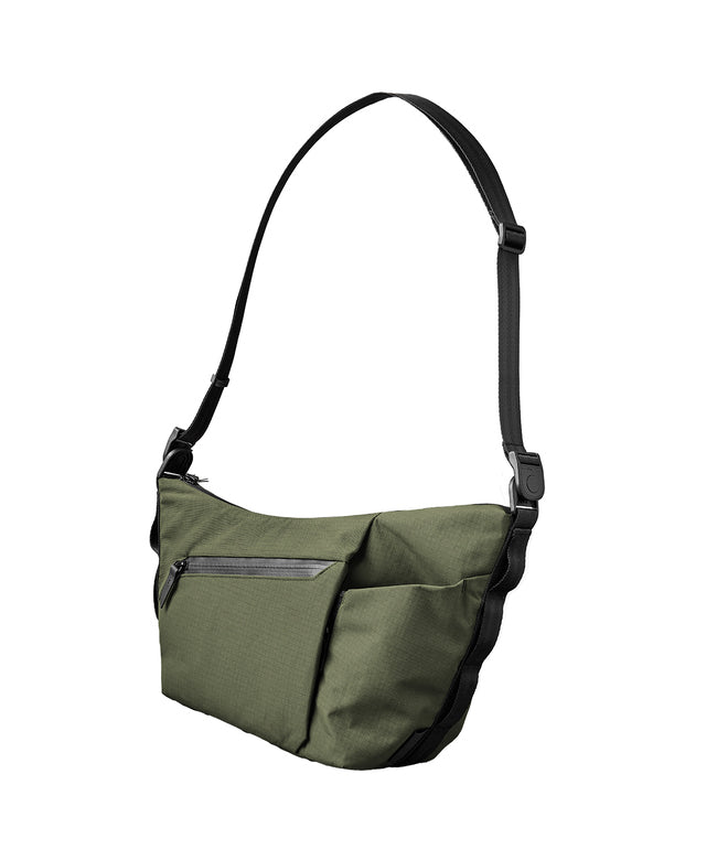 アルパカ ALPAKA FLOW SATCHEL 4L/ショルダーflow-satchel-4l】 (グリーン) グリーン