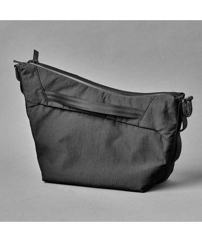 アルパカ ALPAKA FLOW SATCHEL 4L/ショルダーflow-satchel-4l】 (グリーン) グリーン