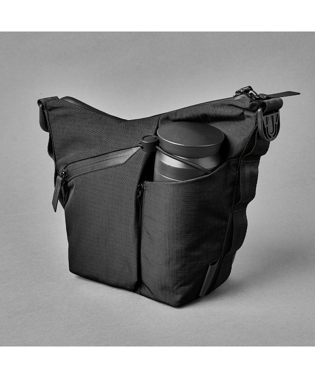 アルパカ ALPAKA FLOW SATCHEL /ショルダーバッグ【flow-satchel-2l】 (ブラック) ブラック