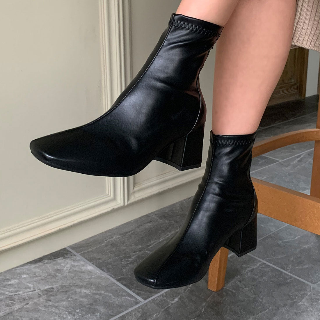 ジュノア JUNOAH スクエアトゥPUレザーショートブーツ,ブラック