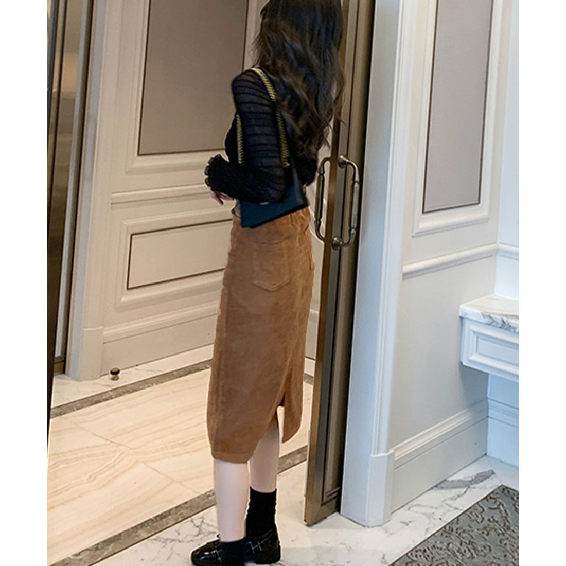 アムールボックス AMOUR BOX コーデュロイタイトスカート