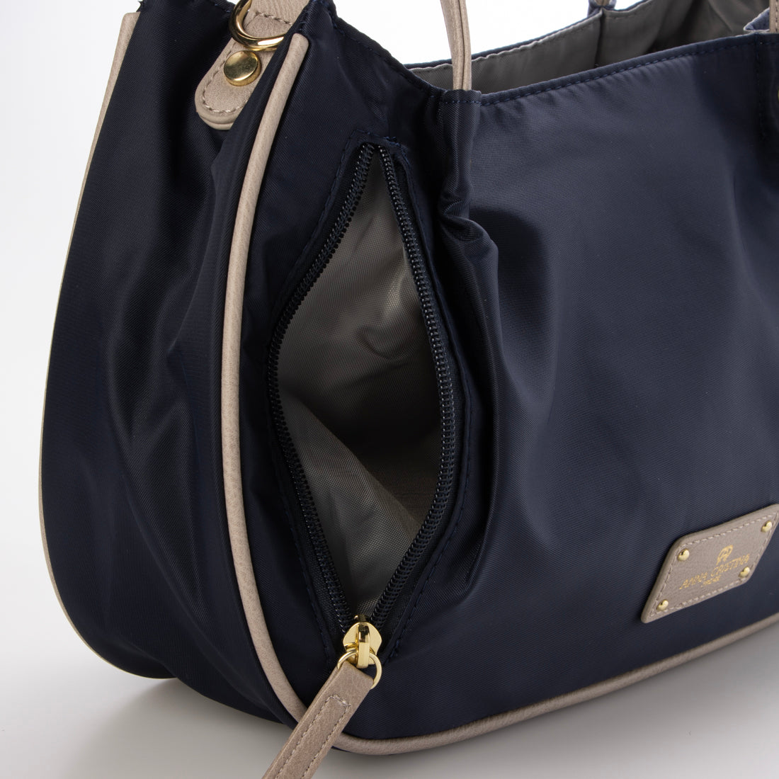 アンナ クリスティーナ ANNA CRISTINA 多機能 2wayショルダー ハンドバッグ (049.ネイビー) 049.ネイビー