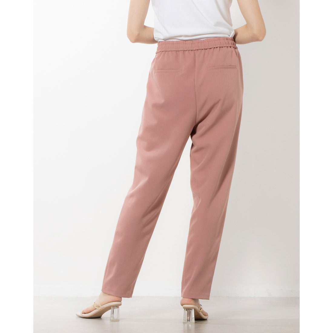 アンナニコラ Anna Nicola 楽チンテーパードパンツ