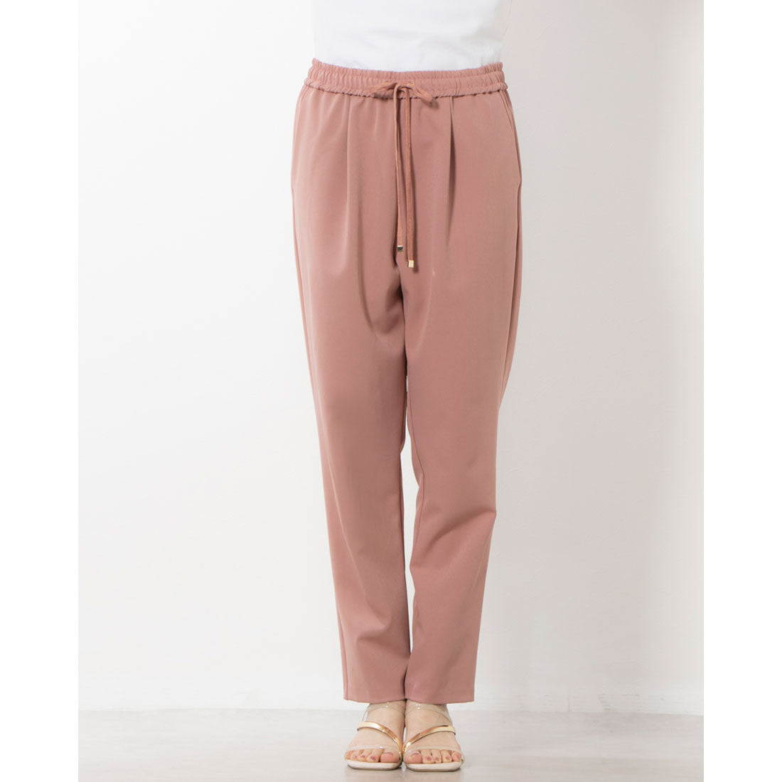 アンナニコラ Anna Nicola 楽チンテーパードパンツ