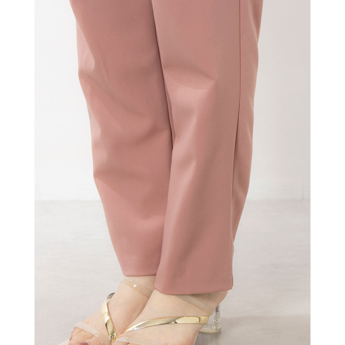 アンナニコラ Anna Nicola 楽チンテーパードパンツ