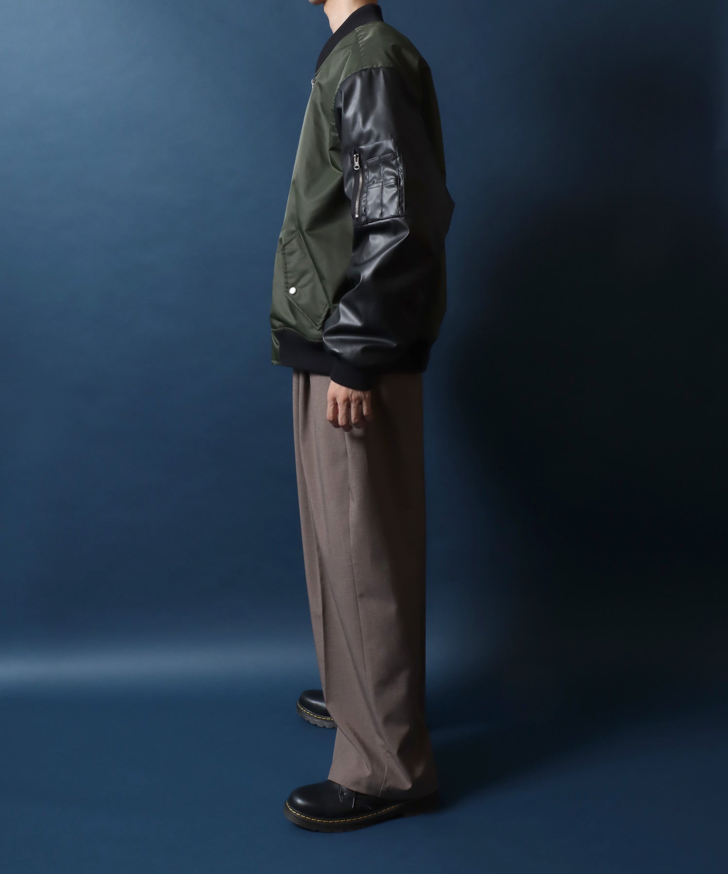 Sleeve Switching MA-1/ANPAS 別注 袖切り替え MA-1 ボマージャケット ボンバージャケット アウター メンズ レディース スタジャン ブルゾン グリーン系その他(ナイロン×袖PU)