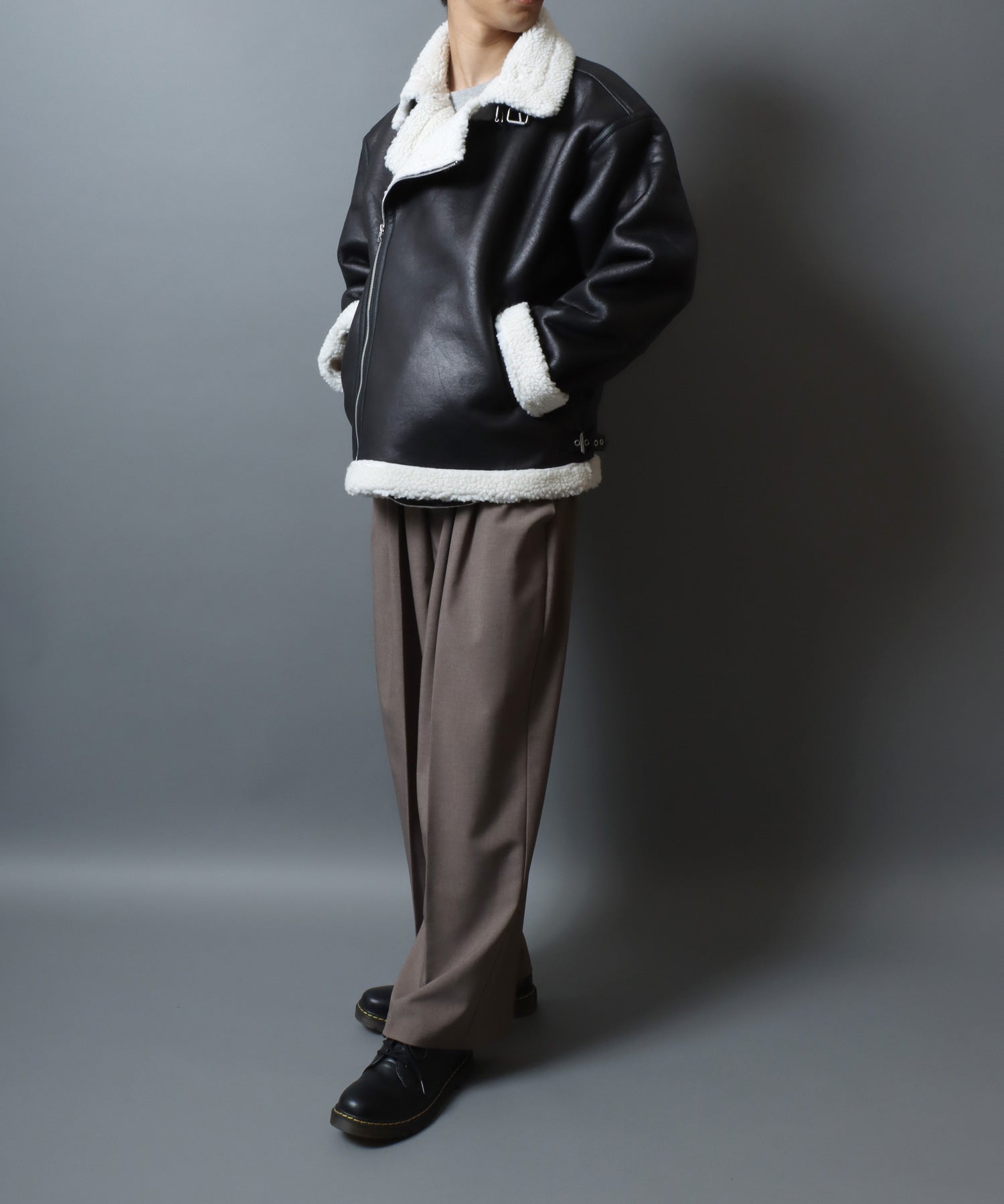 アンパス ANPAS shearling biker jacket/ フェイクムートン 裏ボア ダブルライダース ジャケット メンズ レディース アウター (ブラック系その他) ブラック系その他