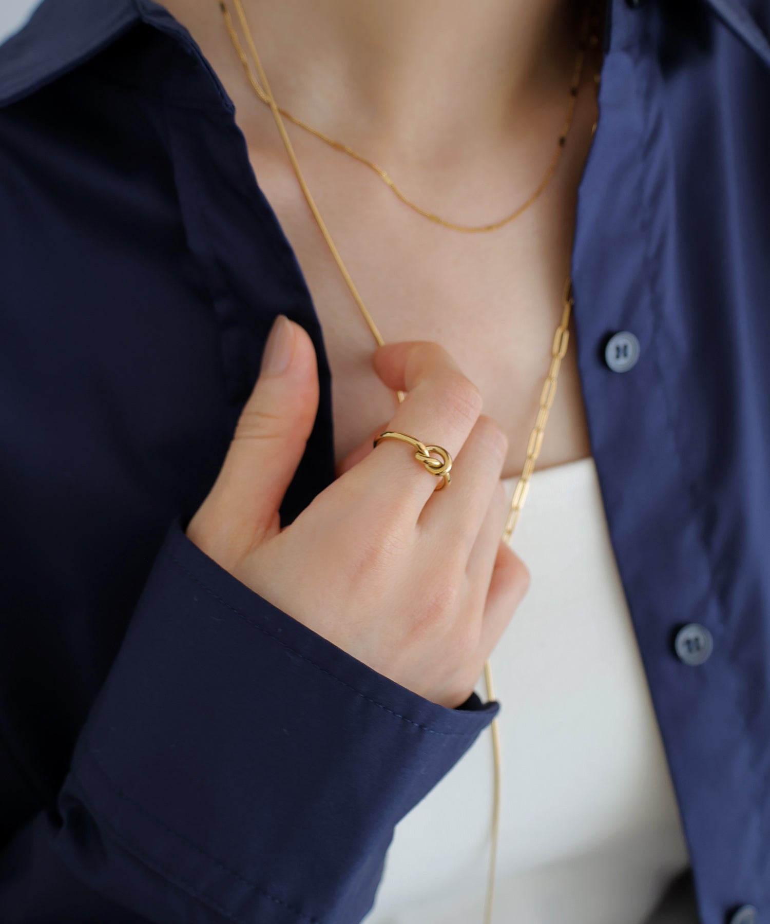 アンドミー andme 【金属アレルギー対応】 ノット リング サージカルステンレス (GOLD) GOLD