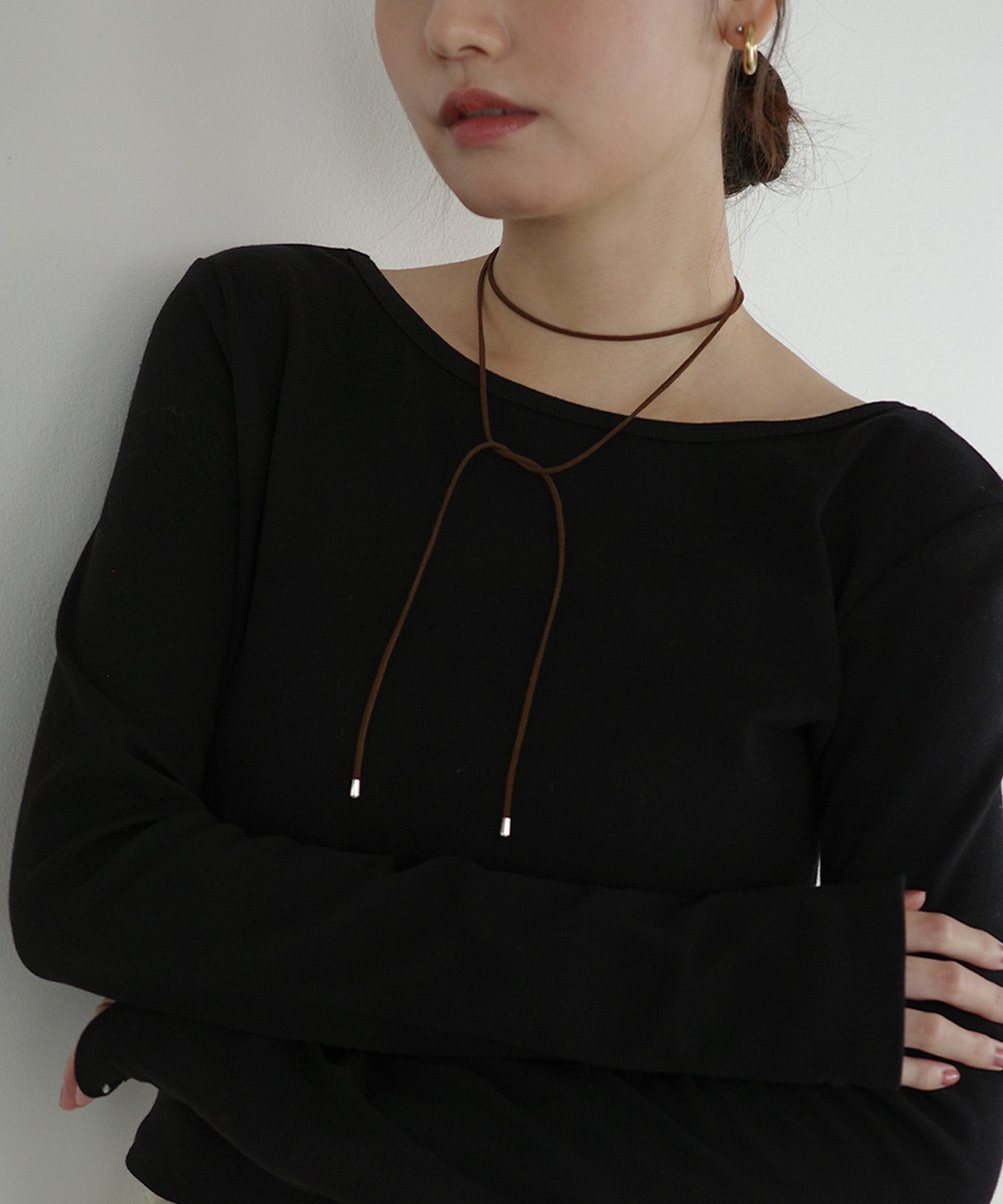 アンドミー andme スエード コード チョーカー Freesia フリージア (ブラウン) ブラウン