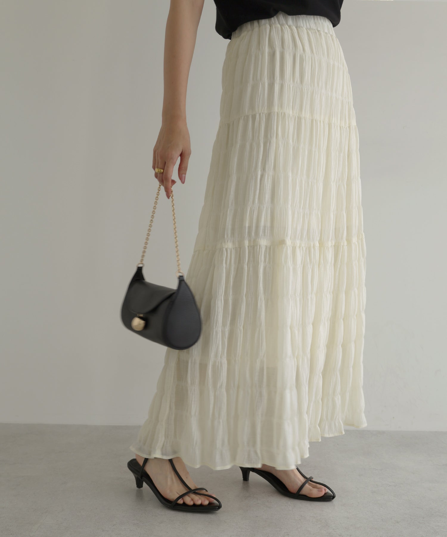 アンドミー andme 楊柳 ティアード ロング スカート (アイボリー) アイボリー