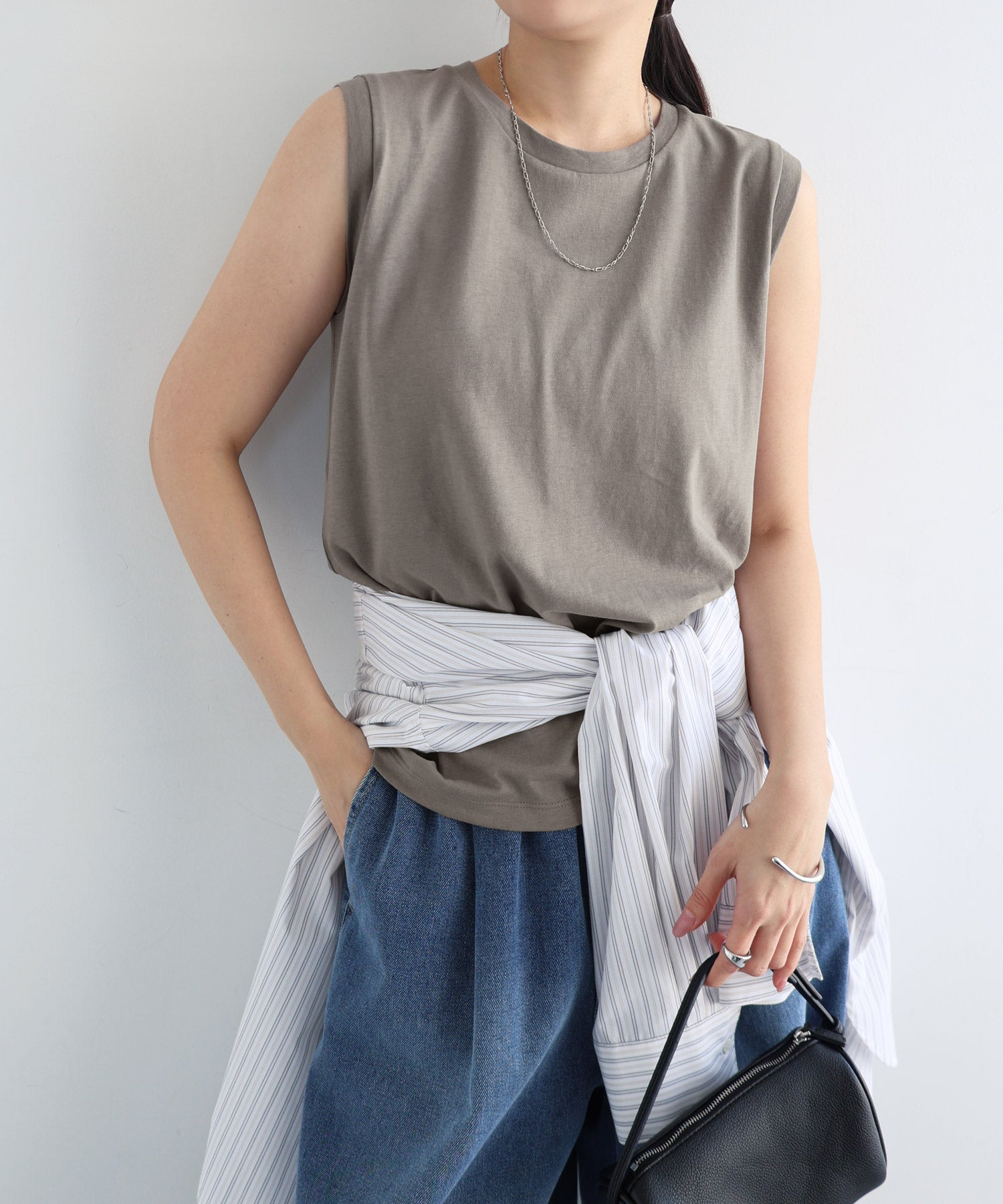 アンドミー andme コットン天竺ノースリーブトップス (グレー) グレー