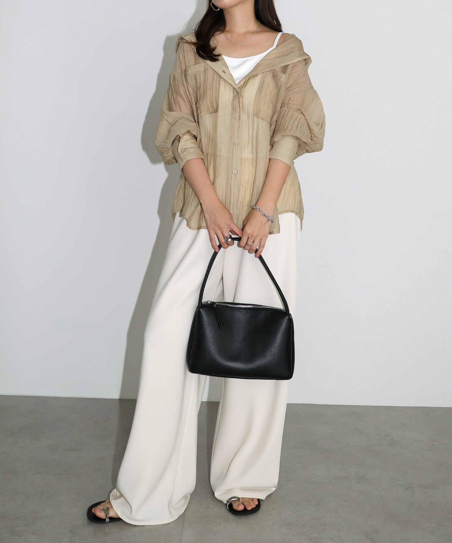 アンドミー andme オーバーサイズ 長袖 フーディ シアー シャツ ブラウス (ベージュ) ベージュ