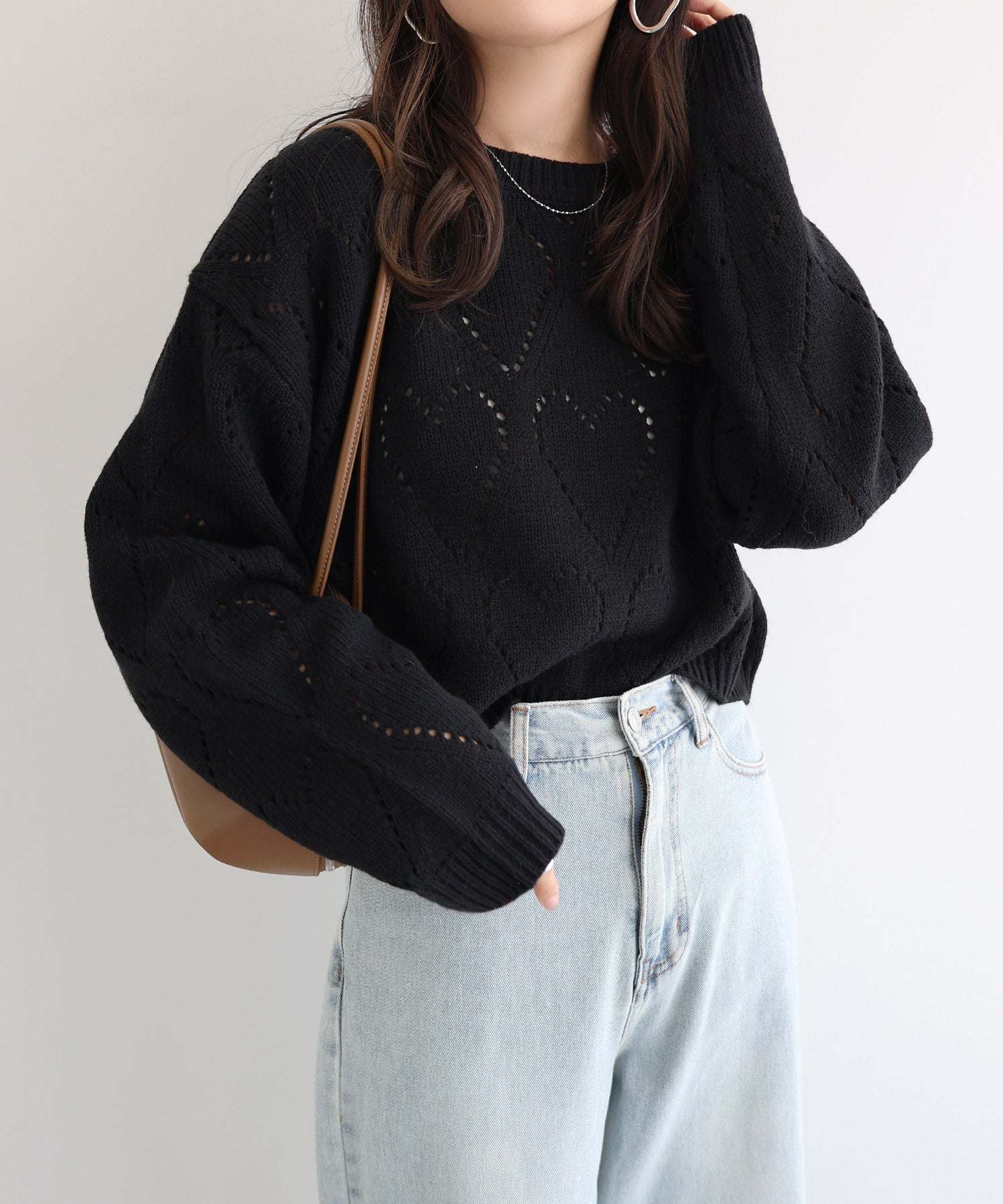 アンドミー andme ショート丈 ハート アイレット ニット トップス (ブラック) ブラック