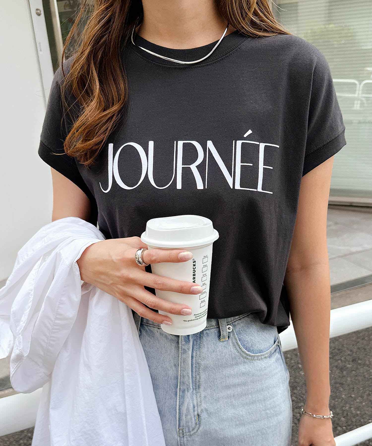 アンドミー andme ロゴプリント フレンチスリーブ Tシャツ (チャコールグレー) チャコールグレー