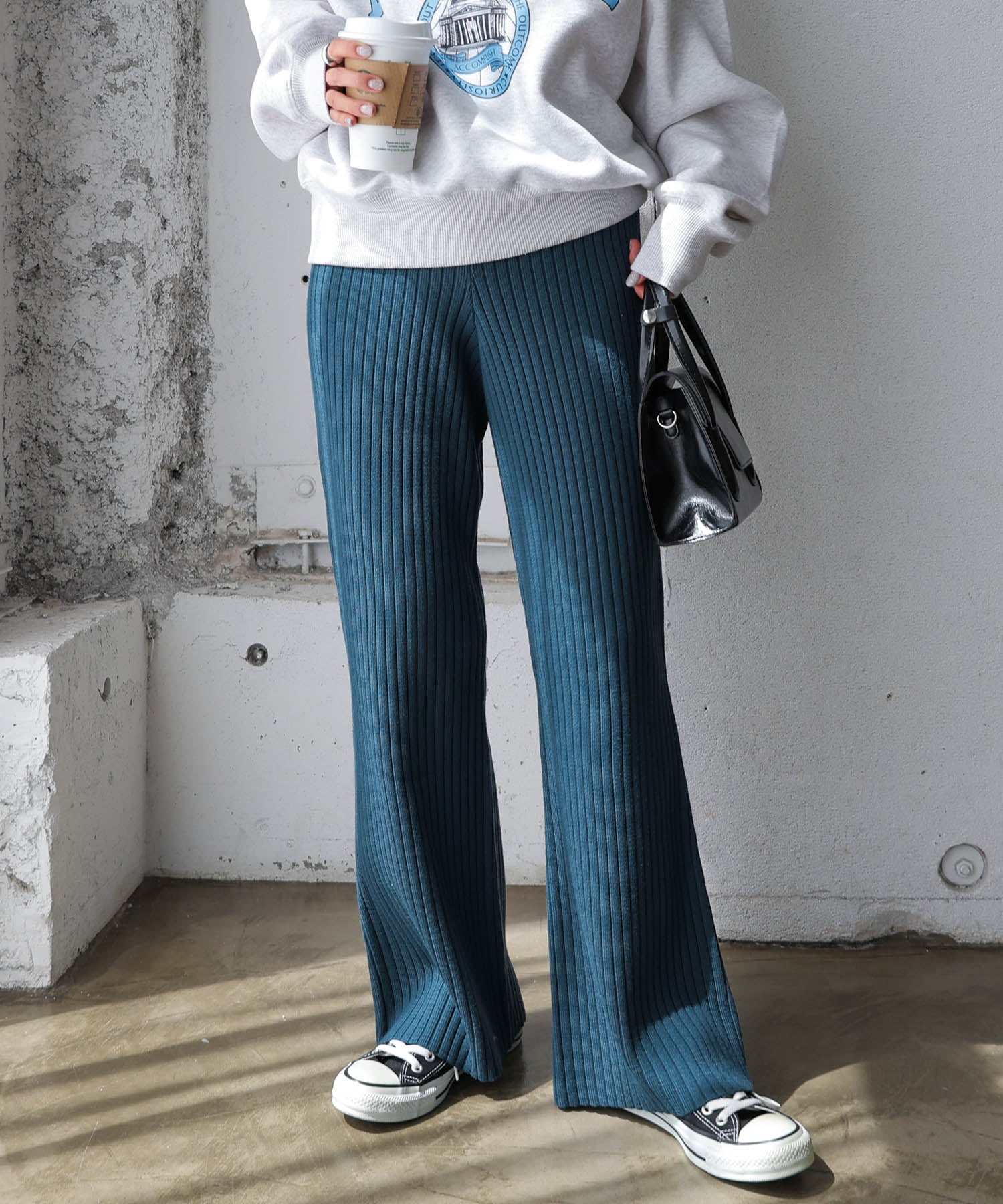 アンドミー andme ストレッチリブニットフレアパンツ ウエストゴム (デニムブルー) デニムブルー