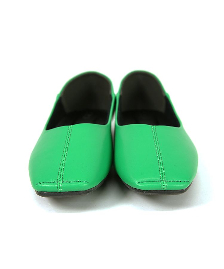 ノーワンノーズ No one knows スクエアトゥセンターシームパンプス