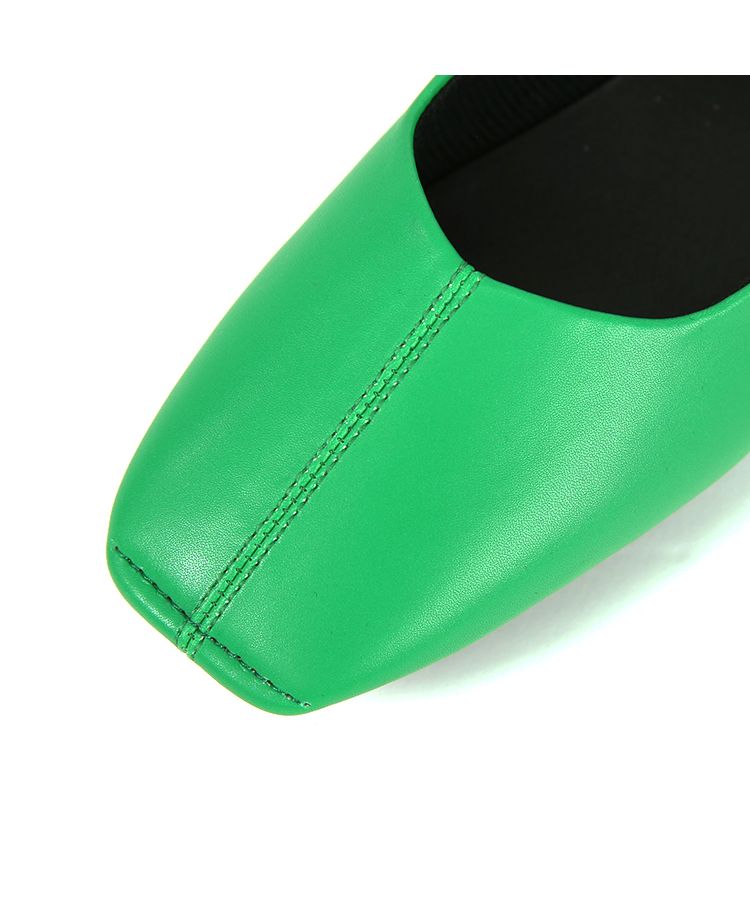 ノーワンノーズ No one knows スクエアトゥセンターシームパンプス