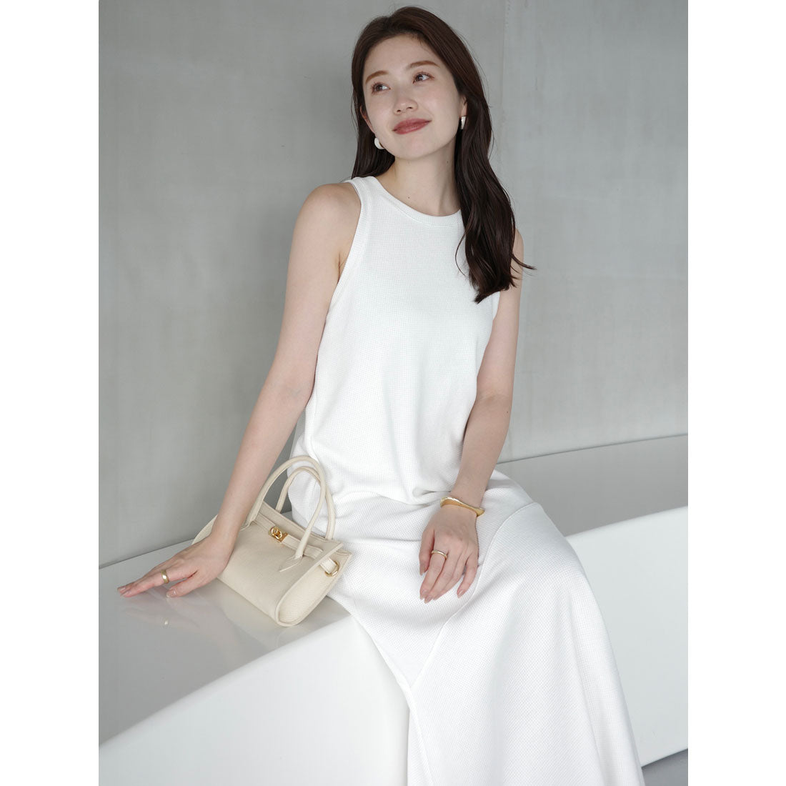 アニュアンス anuans テクスチャーカットワンピース (WHITE) WHITE